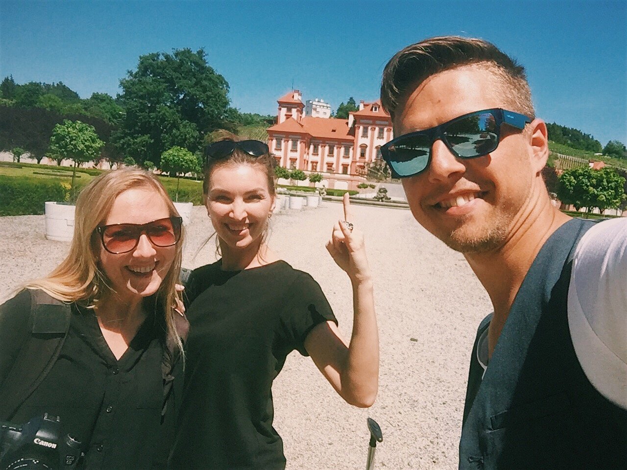 A casual photo with friends on a wedding trip